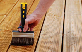 Entretenir une terrasse en bois