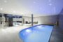 Piscine intérieure