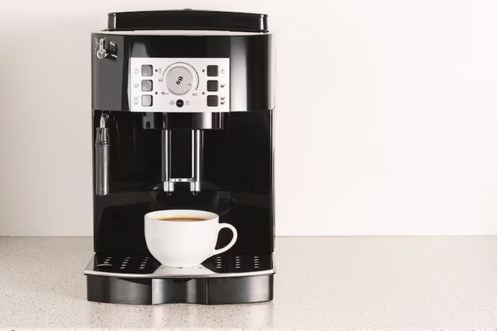 delonghi magnifica S