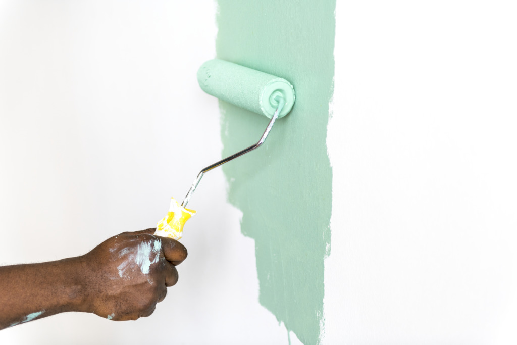 La peinture isolante : avantages, inconvénients et prix